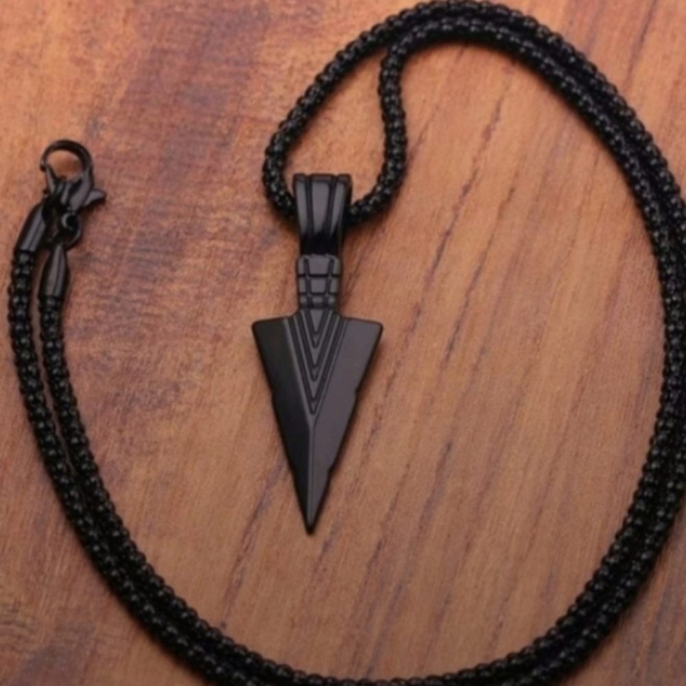 Arrowhead Pendant Necklace Black 18"-22" Chain NEW - Picture 3 of 7